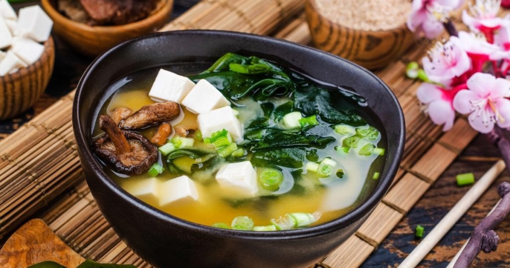 Canh Rong Bien Nam